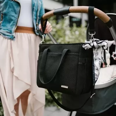 Torba dla mamy BabyOno CARMEN czarna – stylowa torba do wózka z akceso Torba dla mamy BabyOno CARMEN czarna – stylowa torba do wózka z akceso