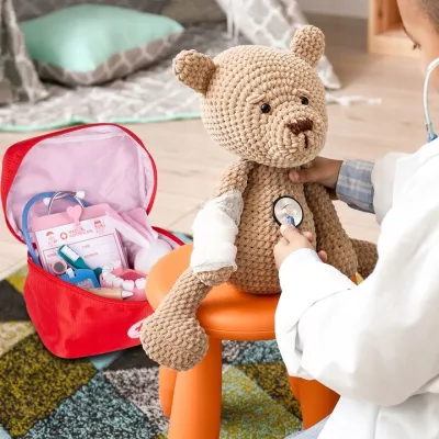 Drewniany zestaw lekarza i dentysty w walizce 2 króliczki dla dzieci duży