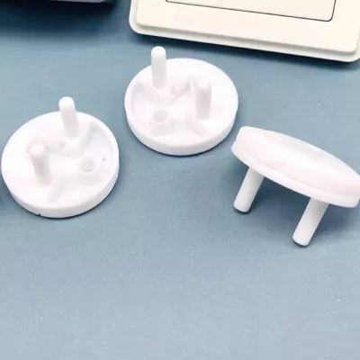 Zaślepki do gniazdek ochrona dzieci przed porażeniem prądem 15 szt.