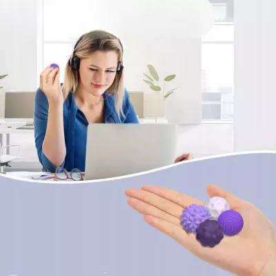 KULKI SENSORYCZNE Magnetyczne Antystresowe 4 sztuki Fioletowe z Etui
