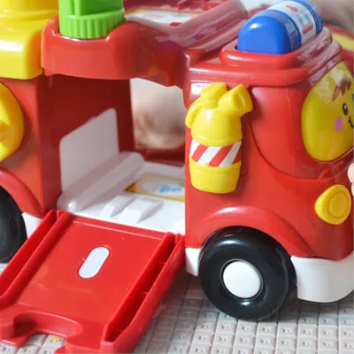 Autka Tut Tut Wóz strażacki interaktywny edukacyjny 60810 VTech baby Trefl